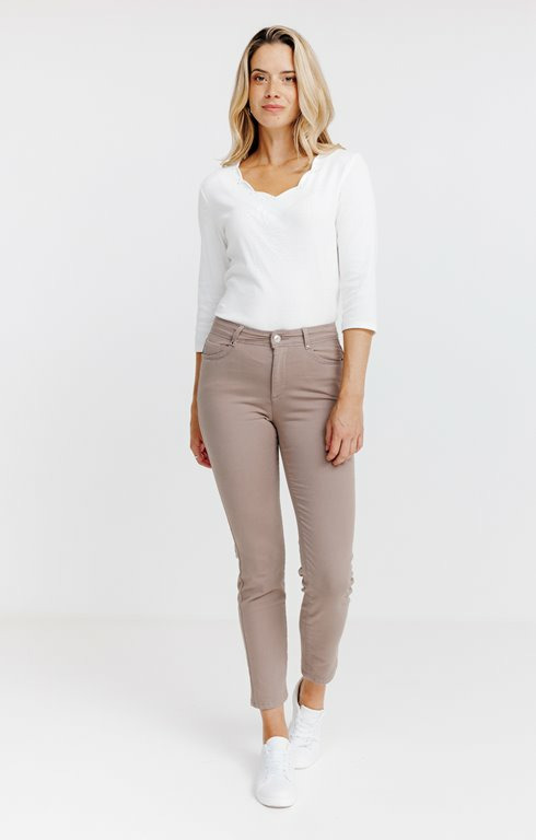 Pantalon 7/8 Brodé En Coton Viscose
