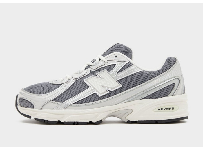 New Balance 740
