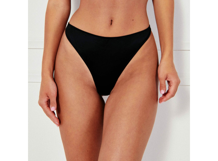 Culotte en microfibre et broderie