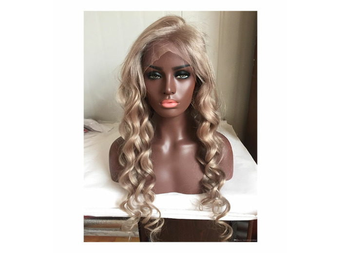 BRESILIENNE JUNE