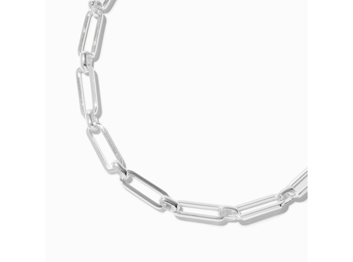 Collier de chaîne à maillons rectangulaires couleur argentée