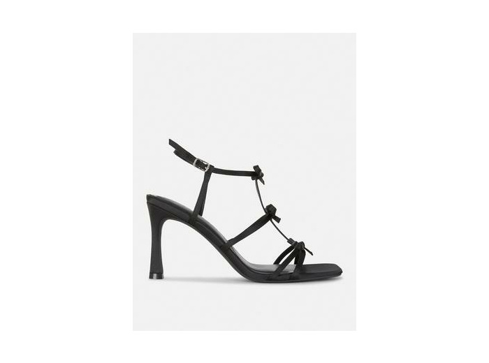 Sandales à talons et brides avec nœud