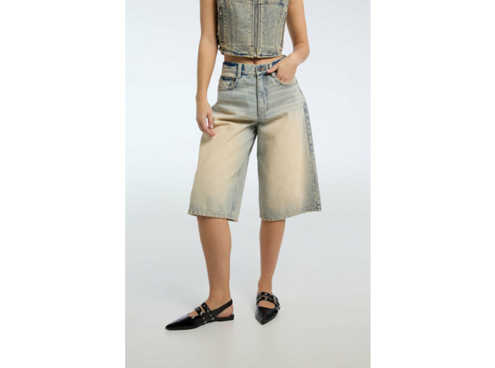 Short baggy
