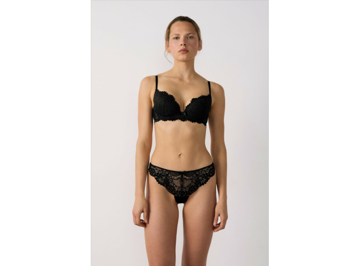 Soutien-gorge N.5 - Le coques fines plongeant