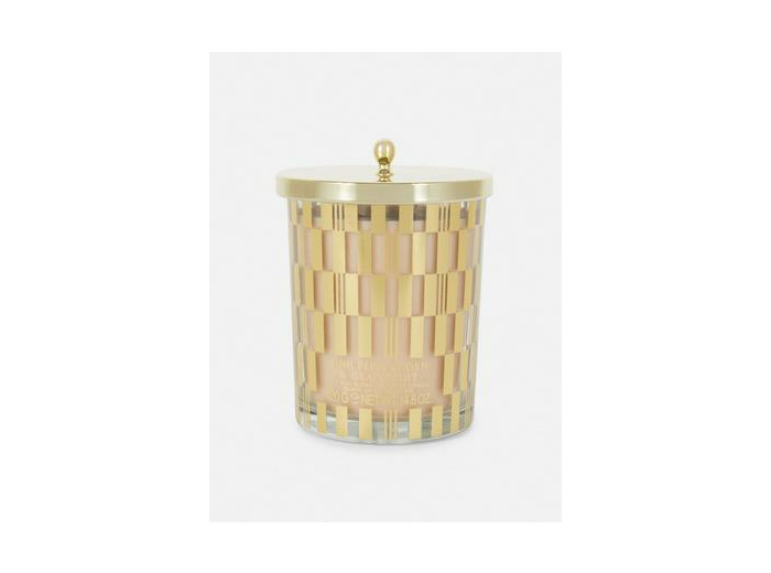 Bougie parfumée dans un pot décoratif