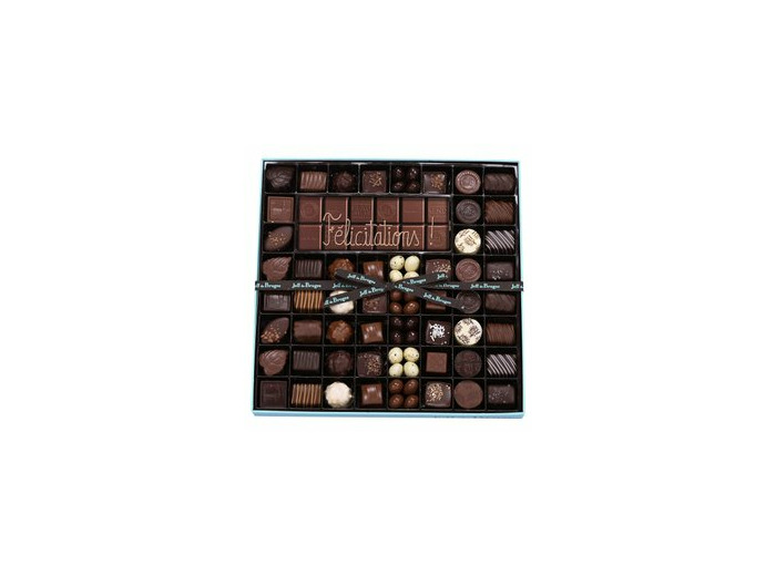 Boite chocolats assortis et tablette chocolat au lait 38% personnalisée