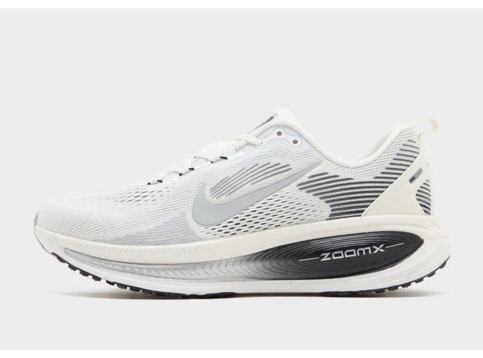 Nike Vomero 18