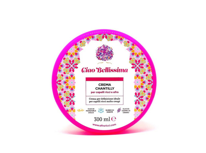 Crème Chantilly pour cheveux bouclés et afro