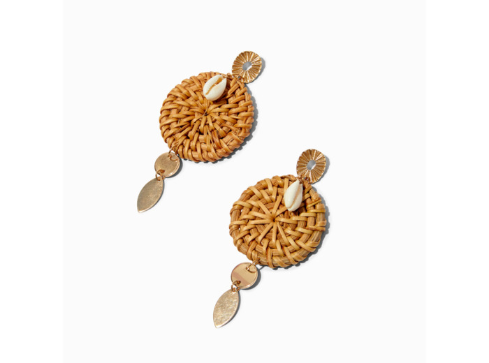 Pendantes linéaires 8 cm raphia et coquillage cauri