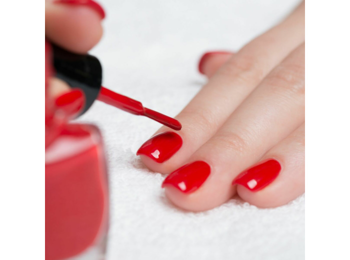 POSE DE VERNIS SEMI PERMANENT (VSP)+ MANUCURE