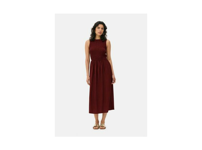 Robe mi-longue sans manches à corsage froncé