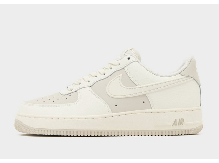 Nike Air Force 1 '07