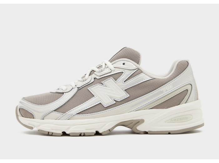 New Balance 740