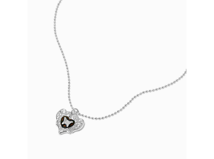 Collier à pendentif cœur papillon humeur couleur argentée