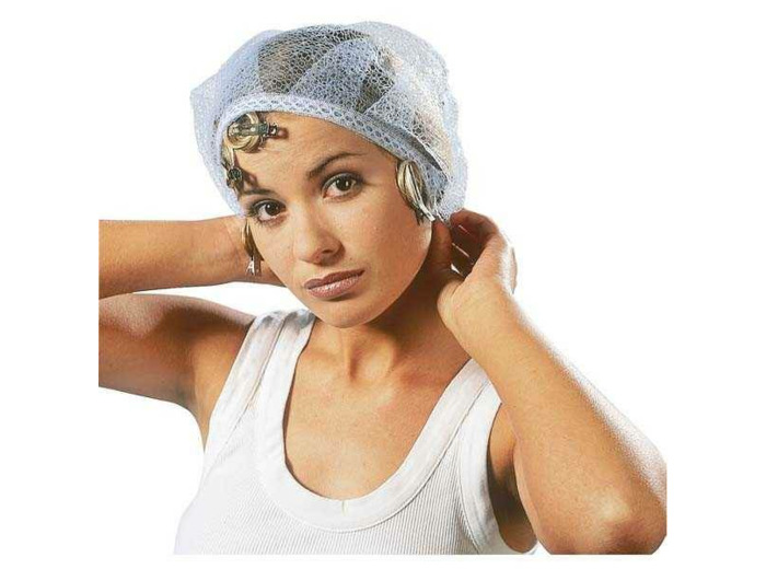 Bonnet avec ruban bleu ciel