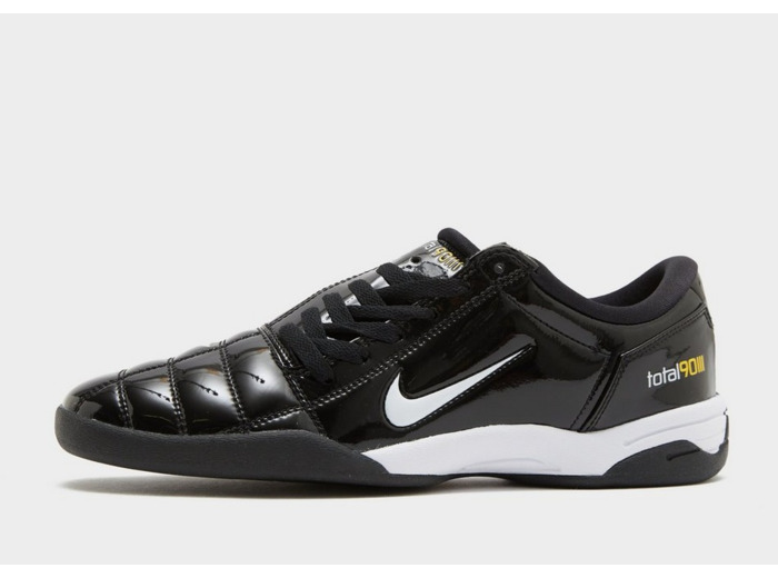 Nike Total 90