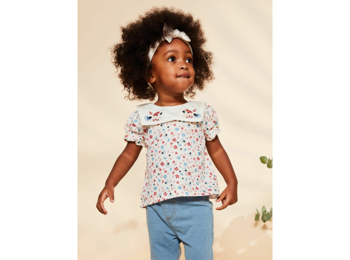 Blouse écru fleuri