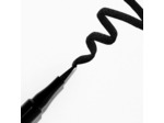 L'eyeliner feutre précision waterproof regard char