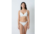 Soutien-gorge sans armatures coques fines
