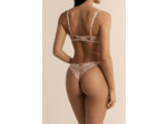 Tanga en dentelle,Tanga en dentelle;${refinementColor}