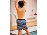Short de bain bleu imprimé feuilles enfant garçon