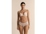 Shorty en dentelle,Shorty en dentelle;${refinementColor}