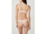 String en broderie,String en broderie;${refinementColor}
