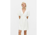 Robe avec détail sur le corsage