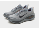Nike Vomero Plus