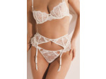 String en dentelle,String en dentelle;${refinementColor}