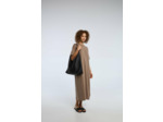 Robe ample et ajustée