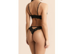 Tanga en dentelle,Tanga en dentelle;${refinementColor}