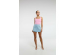 Top en tricot avec applications
