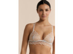 Soutien-gorge triangle en broderie,Soutien-gorge triangle en broderie;${refinementColor}