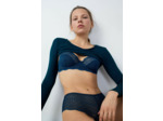 Shorty en dentelle,Shorty en dentelle;${refinementColor}