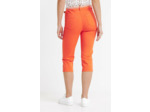 Pantalon coupe corsaire sous les genoux