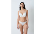 Tanga en dentelle