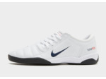 Nike Total 90