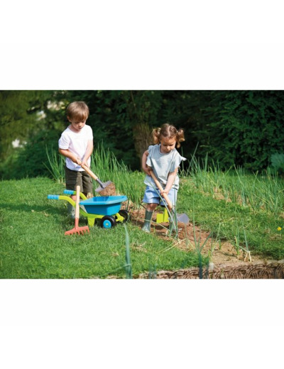 BROUETTE DE JARDIN ET OUTILS