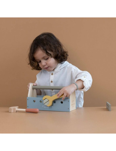 BOÎTE À OUTILS EN BOIS