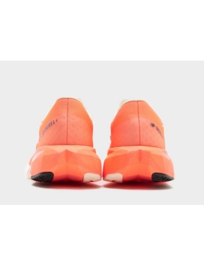 New Balance FuelCell Rebel v4