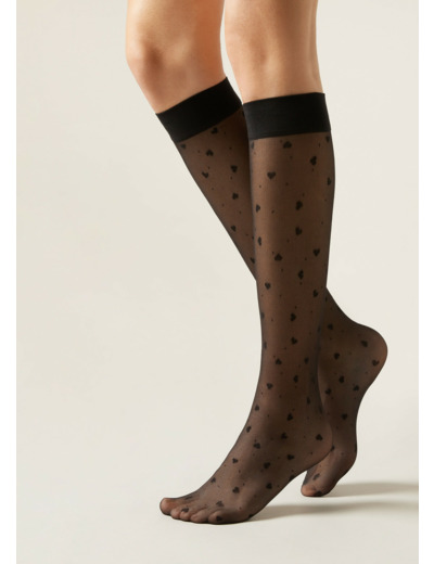 Chaussettes hautes à motifs cœurs et pois