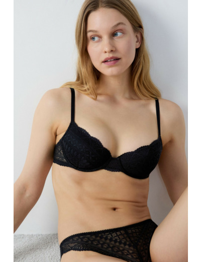 Tanga en dentelle