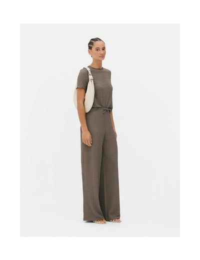 Pantalon large en tissu froissé
