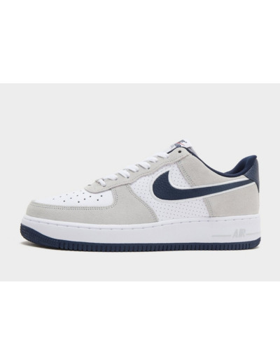 Nike Air Force 1 '07 LV8