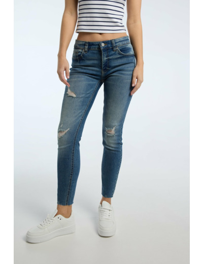 Skinny troué