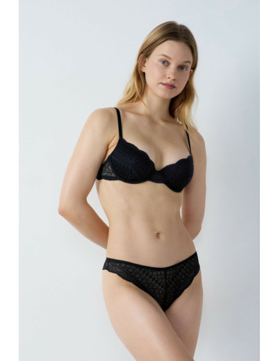 Tanga en dentelle