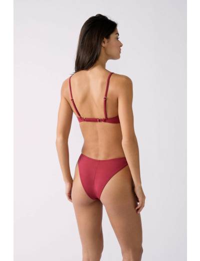 Triangle sans armatures détails bijoux haut de maillot