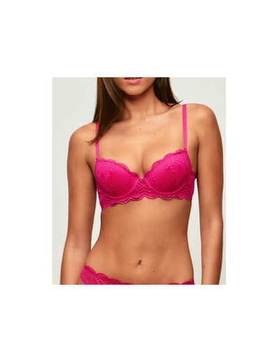 Soutien-gorge ampliforme en dentelle