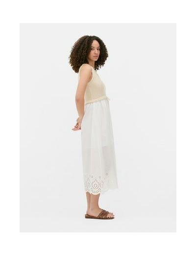Robe longue brodée